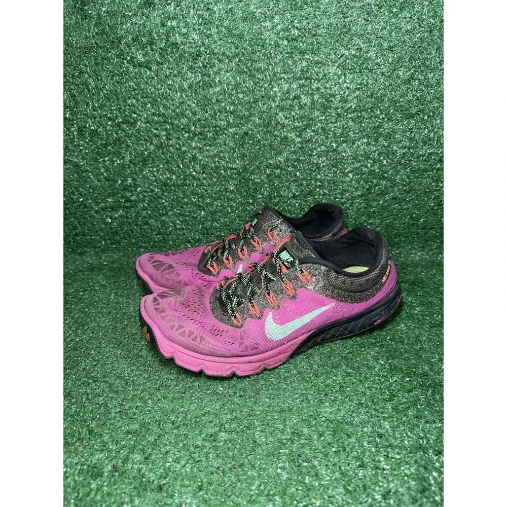 Nike shoes zoom